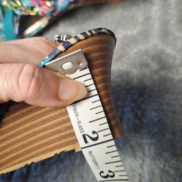 REFRESH TEAL FLORAL KITTEN HEEL THONG SANDALS WOMENS SIZE 6.5 - Picture 10 of 10